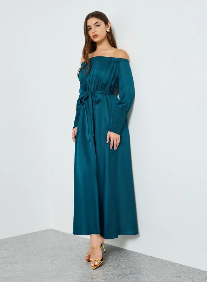 ستايلي فستان طويل مكشوف الأكتاف مع حزام ربط